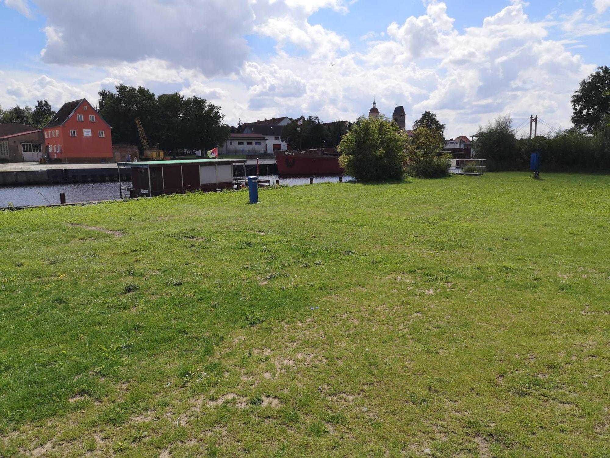 Boot & Bike Hansestadt 安克拉姆 外观 照片